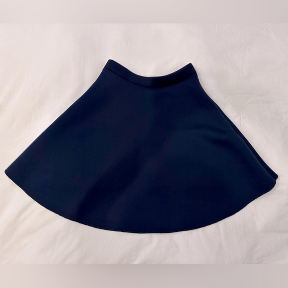 Revolve high low navy blue skirt - Picture 5 of 7